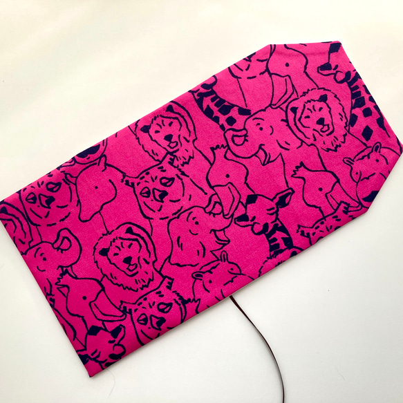 【文庫サイズ】動物がいっぱい サファリ柄のブックカバー 4枚目の画像