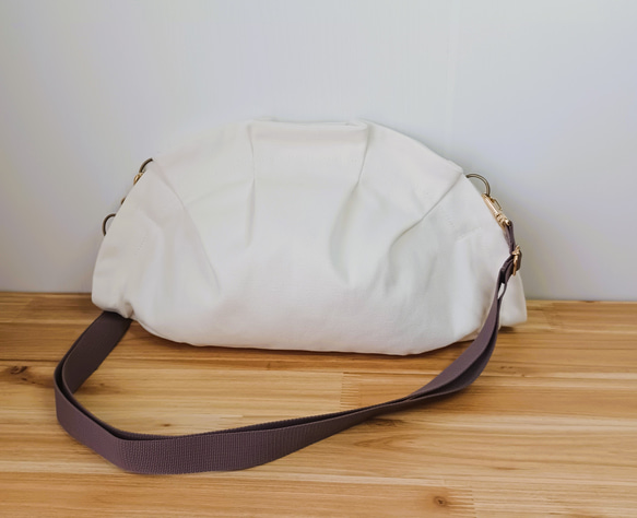 うちの餃子ショルダーバッグ【本体】　ハンドメイド餃子 3枚目の画像