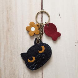 コインが入る☆黒猫 レザーチャーム　バッグチャーム　キーホルダー 2枚目の画像
