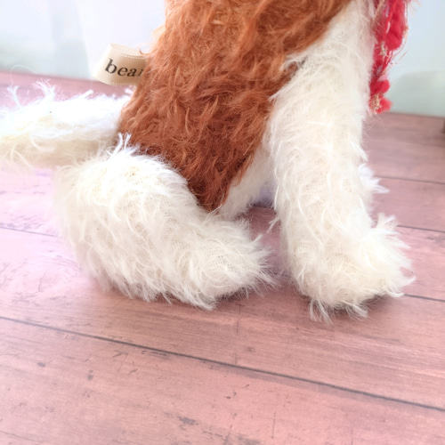おすわりする犬 ドイツ製最高級モヘアのおすわりワンちゃん モヘア 手