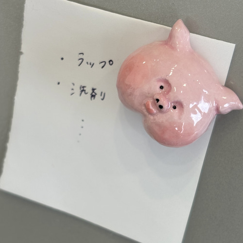 ぶたさんマグネット マグネット にんげん，えふ 通販 19071994｜Creema