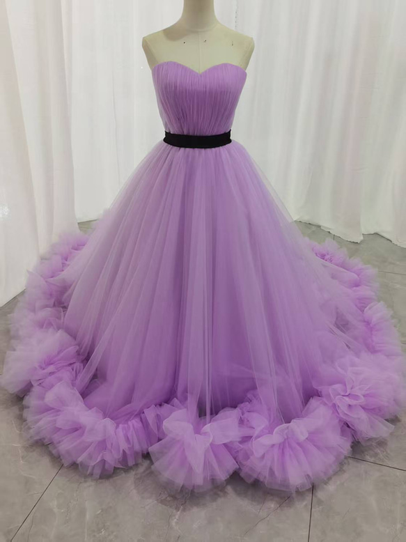 カラードレス パープル ベアトップ ラッフルフリル 華やかなトレーン  