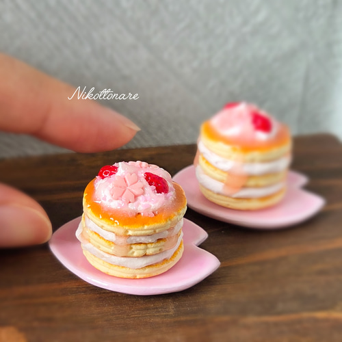 ミニチュア 『桜のパンケーキ(1セット)』 ミニチュアフード