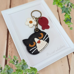 コインが入る☆黒白猫 ハチワレ猫 レザーチャーム バッグチャーム
