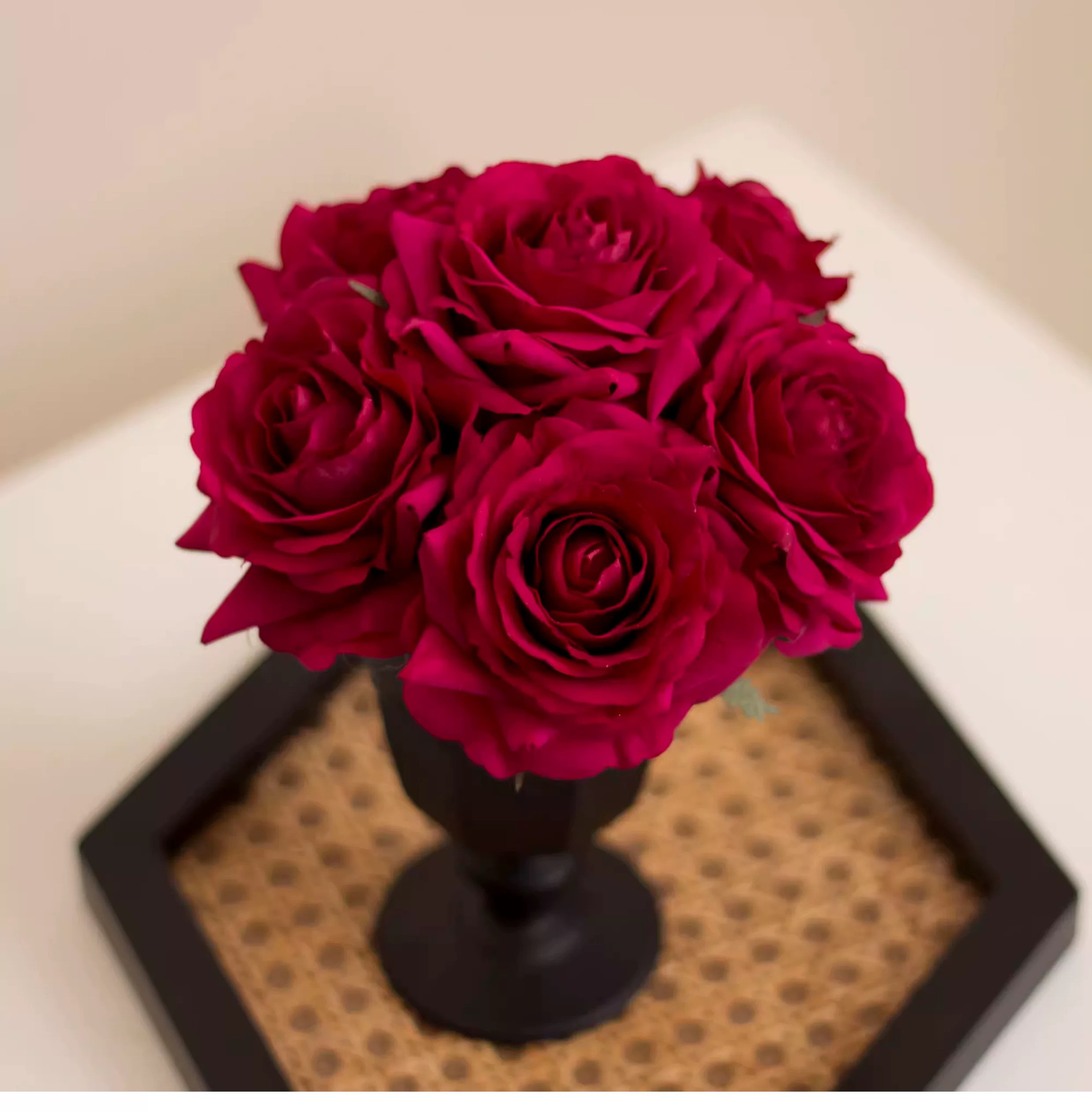 リアルタッチ ハンドメイド ローズ フラワーアレンジメント