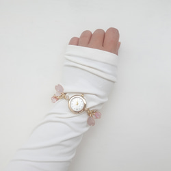 サクラのワイヤーフラワーのブレスレットウォッチ 7枚目の画像