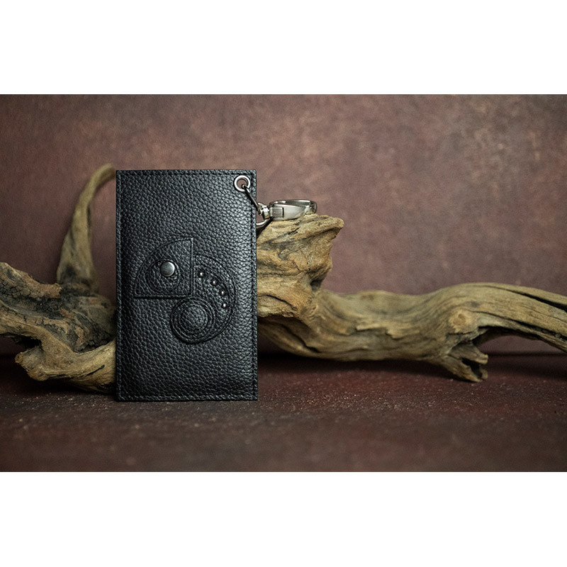 カメレオン デザイン / 本革 パスケース