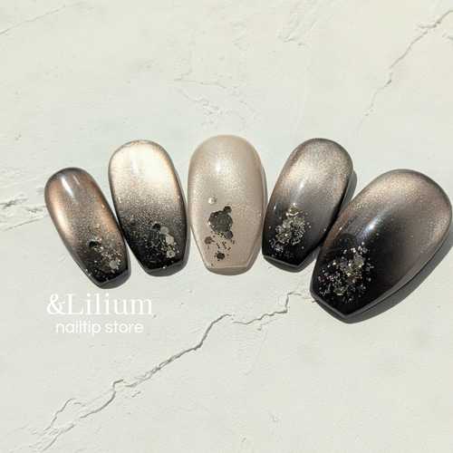 うるうるマグネットグラデーションネイル/黒×ブラウン ネイル