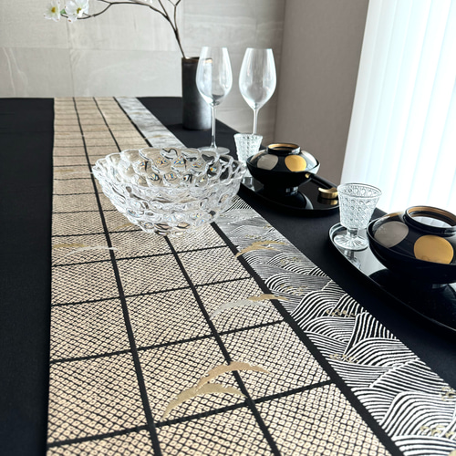 ︎◼︎C1136◼︎高級袋帯 正絹 雪芝 波 箔 テーブルランナー(〜260cm) ◼︎C1136◼︎高級袋帯 正絹 雪芝 波 箔 テーブルランナー(〜260cm