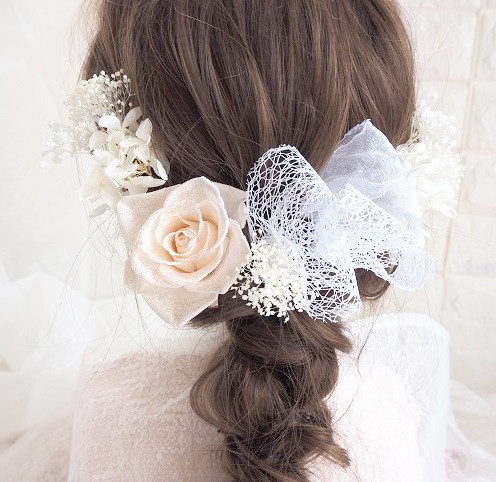 ♡ラメ入りシャンパンホワイトの開花薔薇＆リボン♡ヘッドドレス＊ウエディング＊前撮り＊和婚＊ヘアアクセサリー
