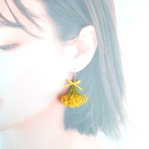 イエローかすみ草のブーケピアス／イヤリング ミモザ No.41 ピアス