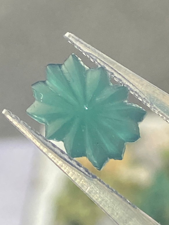 天然石　トロレアイト　カービング　九尾君　No.789 天然石 トロレアイト カービング 九尾君 No.789