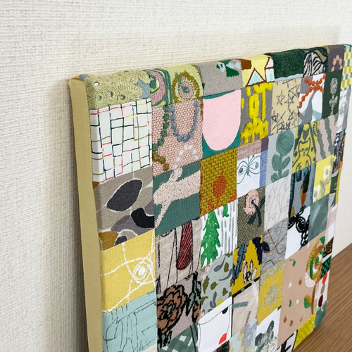ファブリックパネル 30cm角【障害者アート/一点物】ミナ