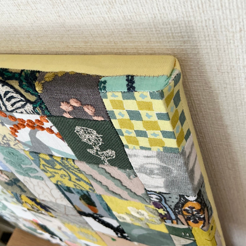 ファブリックパネル 30cm角【障害者アート/一点物】ミナ
