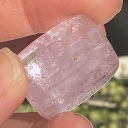 ライラックピンク♢キャッツアイ効果♢クンツァイト ルース 05 天然石 天然色 15枚目の画像