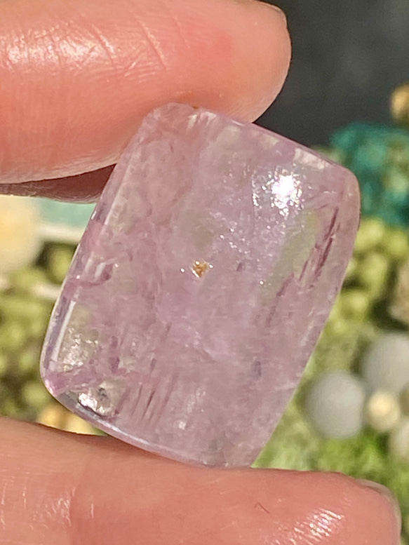 ライラックピンク♢キャッツアイ効果♢クンツァイト ルース 05 天然石 天然色 13枚目の画像