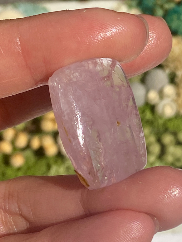 ライラックピンク♢キャッツアイ効果♢クンツァイト ルース 05 天然石 天然色 4枚目の画像