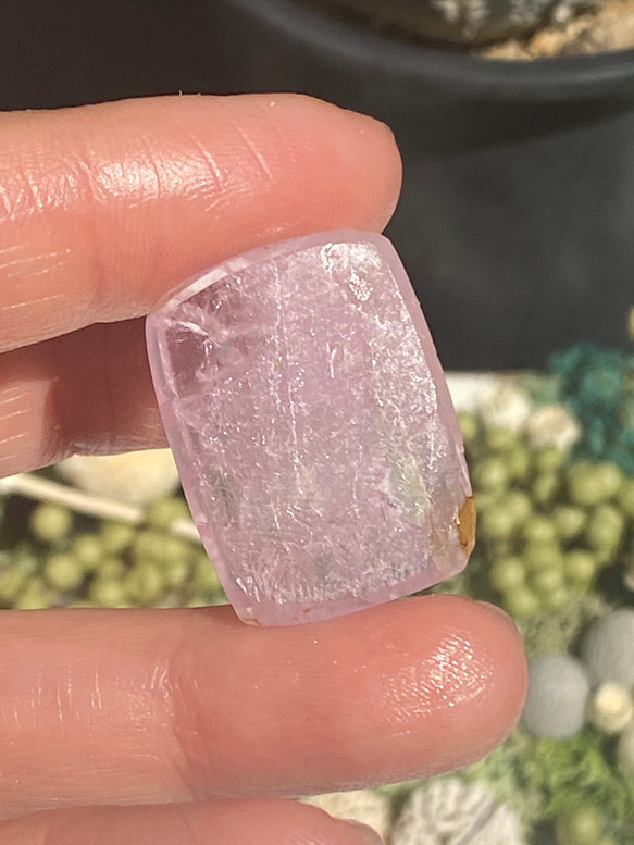 ライラックピンク♢キャッツアイ効果♢クンツァイト ルース 05 天然石 天然色 12枚目の画像