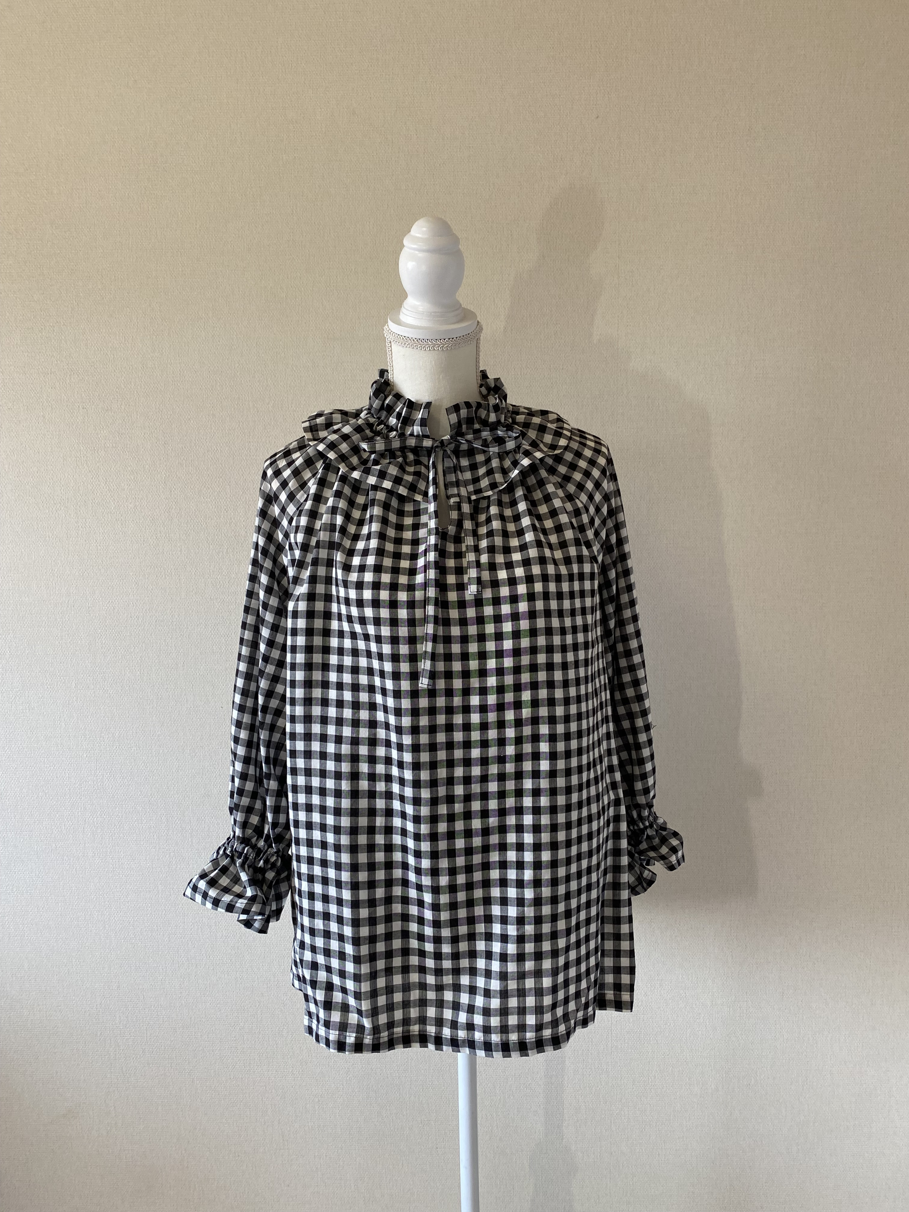 即納❤️大人可愛いギンガムチェック柄スタンドフリルカラーラグラン袖ブラウス