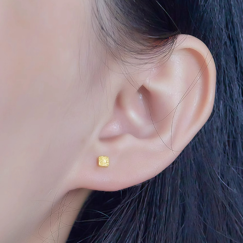 24K（片耳）K24純金純金一粒スタッドピアス丸玉+変形満月+