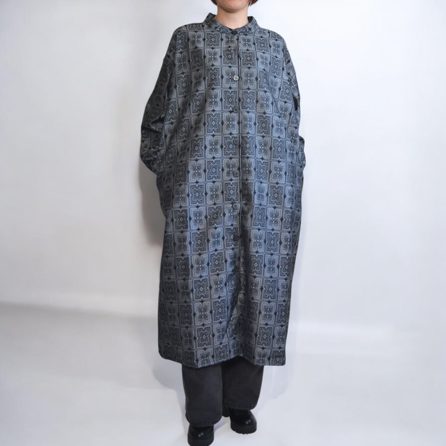 XL,一点物,ウールの反物で仕立てたロングシャツ,着物リメイク, 紬ロングシャツワンピース ,,前開き羽織 ,Aライン