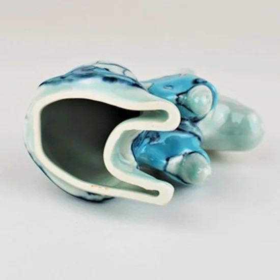 古赤絵波兎文様 うさぎ陶人形（浅葱色・小）【陶祥窯・有田焼】