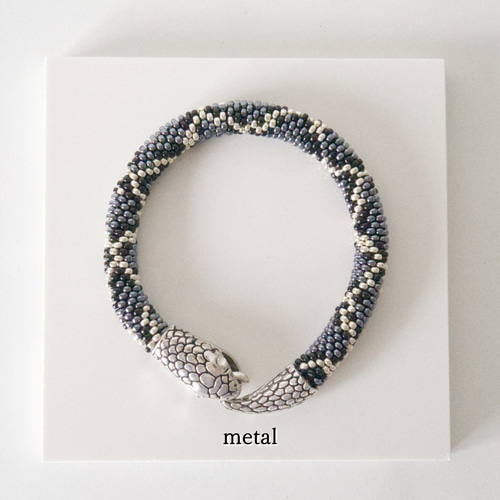 パイソン柄ヘビ】ビーズブレスレット｜神聖な蛇モチーフ・お守りに