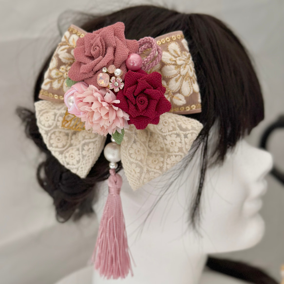 七五三 髪飾り バラ コサージュリボン つまみ細工 3歳 7歳 9枚目の画像