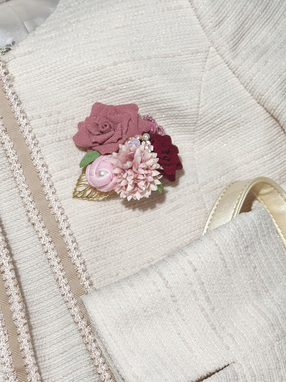 七五三 髪飾り バラ コサージュリボン つまみ細工 3歳 7歳 8枚目の画像