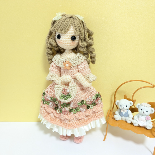 ✿オレンジの花のワンピースの女の子 着せ替えあみぐるみ あみぐるみ