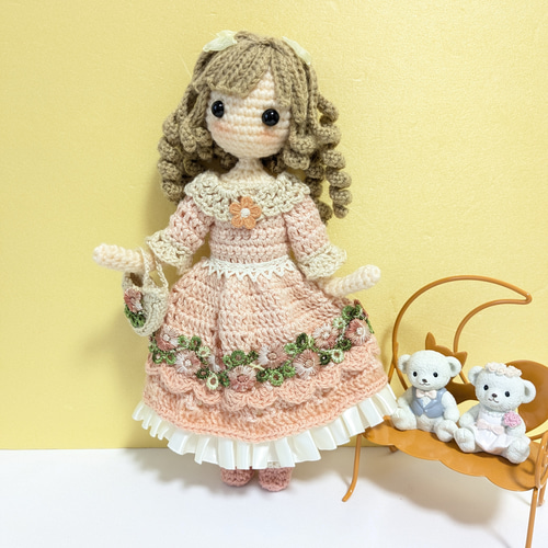 ✿オレンジの花のワンピースの女の子 着せ替えあみぐるみ あみぐるみ