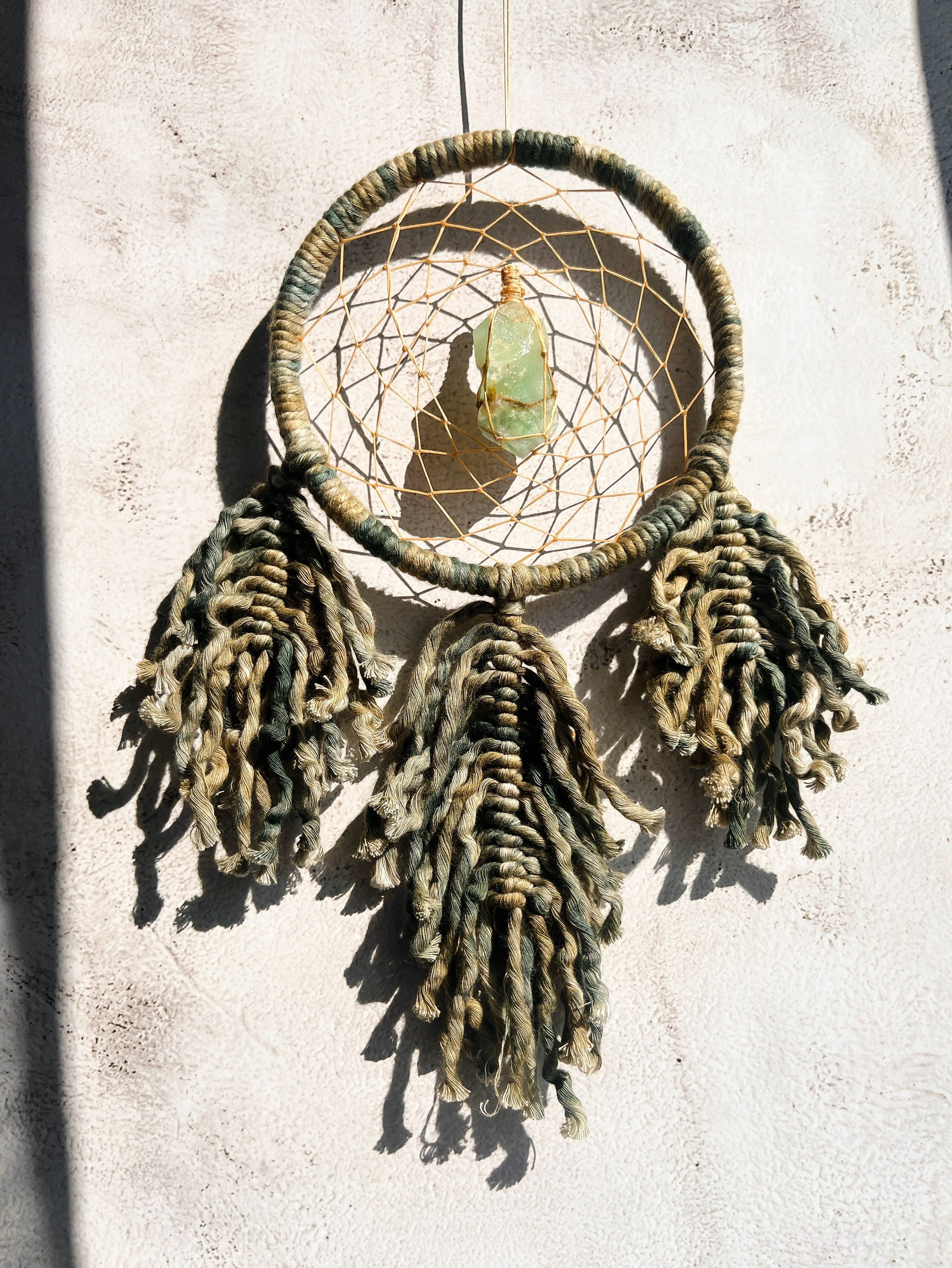 カルサイトと手染め糸のドリームキャッチャー No,360