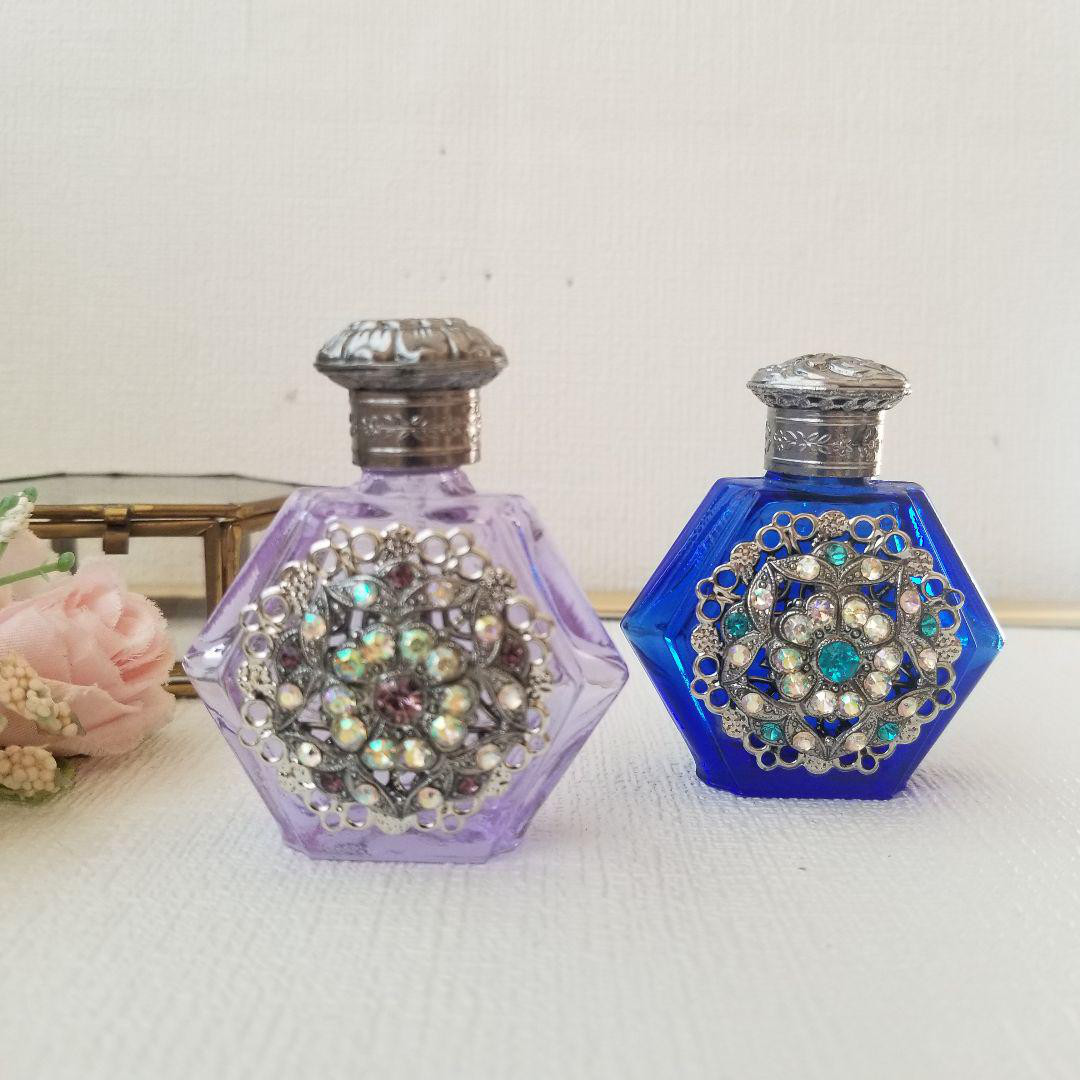 エレガントなチェコガラスの香水瓶 　pf0407e、pf0307e ギフト