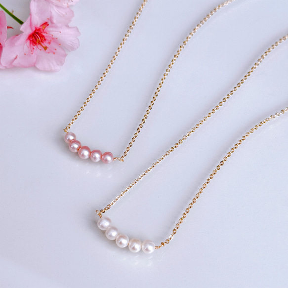 特集掲載 桜色 ピンク ホワイト ベビーパール ネックレス 小さいパール 14kgf 金属アレルギー 誕生日 ギフト 1枚目の画像