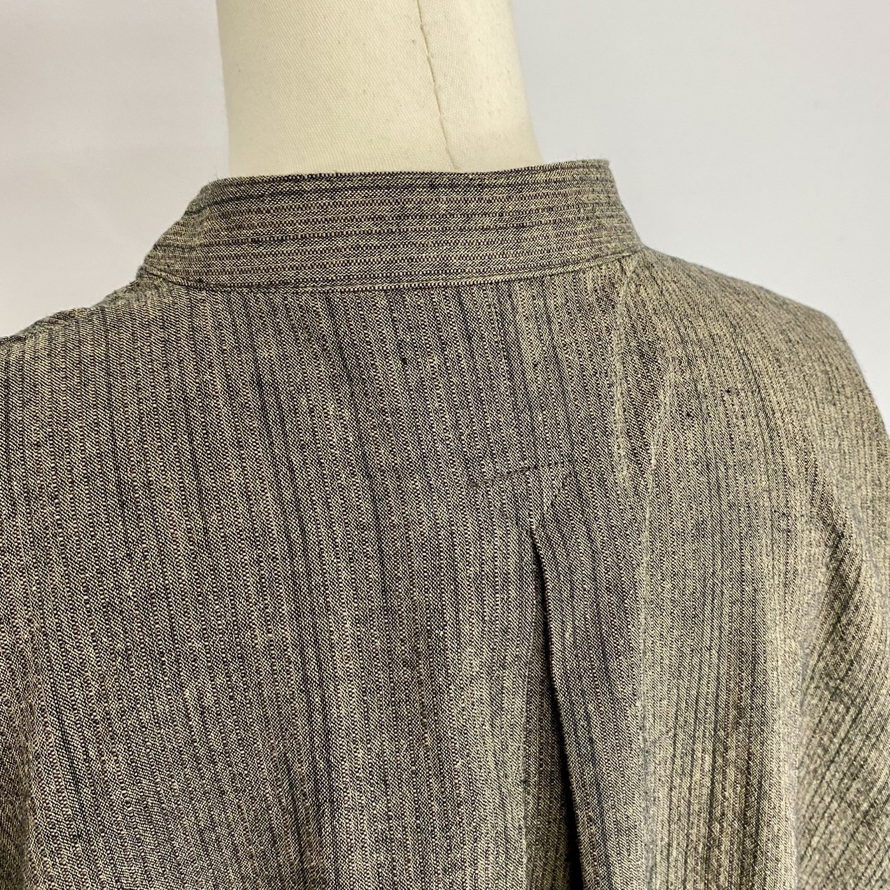 【遠州織物】ドルマンスリーブのロングブラウス 黒茶 逆スラブ ストライプ オーガニックコットン