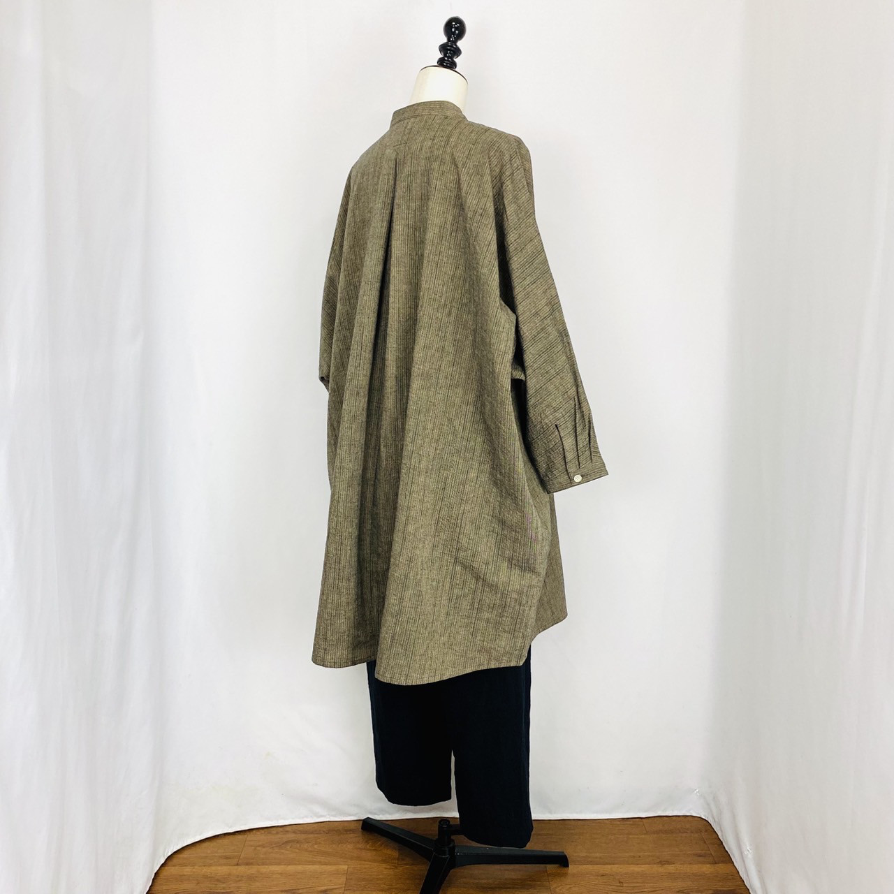 【遠州織物】ドルマンスリーブのロングブラウス 黒茶 逆スラブ ストライプ オーガニックコットン