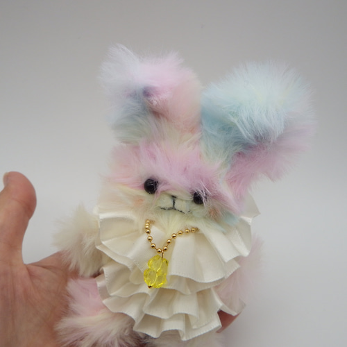 ファンシートイ✩レインボー うさぎ ウォールデコ 虹 雲 モールドール】ふわふわ虹色うさぎ【286】 ぬいぐるみ