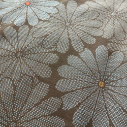 大島紬　着物リメイク　作務衣　古典花模様　横双　和のお洒落上衣　シルク上着　簡単和服 11枚目の画像