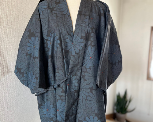 菊花唐草×古典織柄 着物リメイク 大島紬ジャケット カーディガン