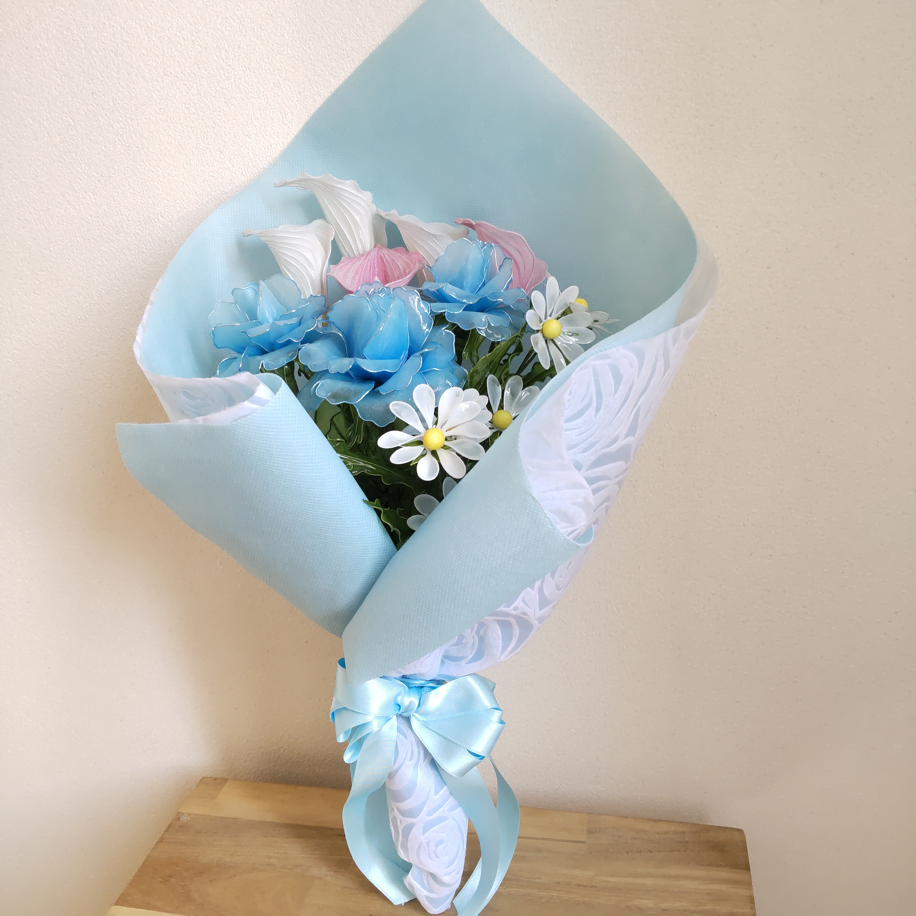 花束♡ブーケ♡バラ♡カラー♡マーガレット♡ディップアート♡アメリカンフラワー♡ブルー系