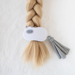 【瞳が選べる】猫のバレッタ /  グレー 2枚目の画像