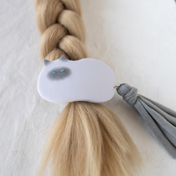 【瞳が選べる】猫のバレッタ /  グレー 4枚目の画像