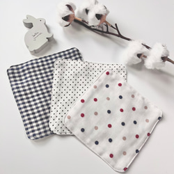 ♡ぽこぽこダブルガーゼのハート柄花びらスタイ♡ スタイ・よだれかけ