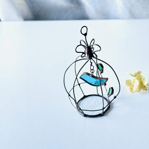 鳥かご ゆらゆら揺れる青い鳥 ステンドグラス ワイヤークラフト サン