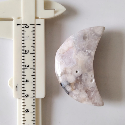 SALE 瑪瑙　月 SALE】お月様◇ハイクオリティ桜瑪瑙53mm 天然石 HAYSTONE 通販