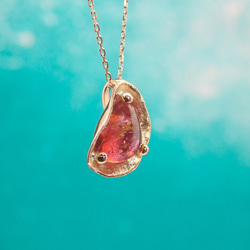 【1点物】包み ペンダント〔K10 トルマリン〕 2枚目の画像