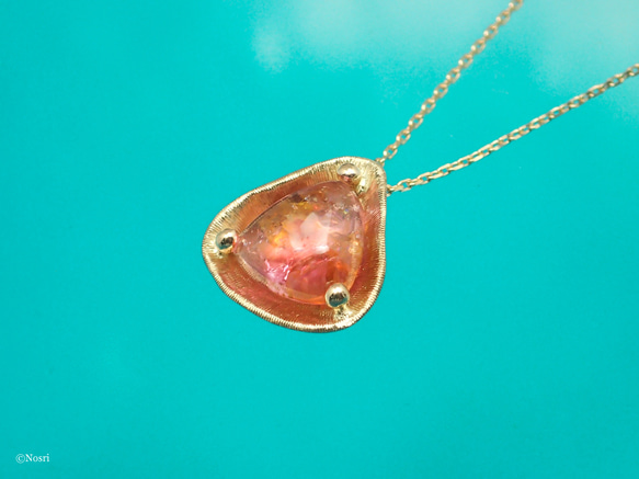 【1点物】包み ペンダント〔K10 トルマリン〕 5枚目の画像