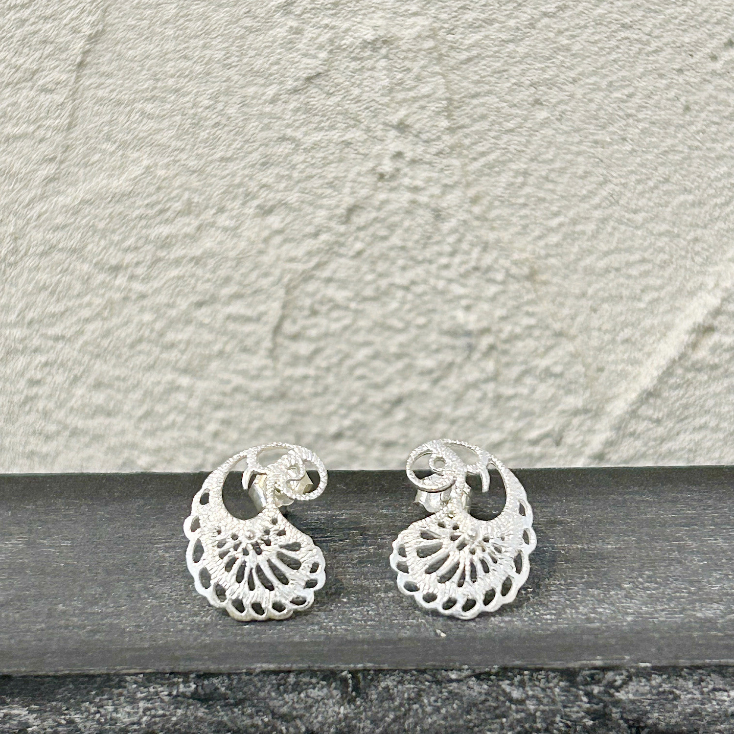 チビ ペイズリー ピアス silver【FP427】