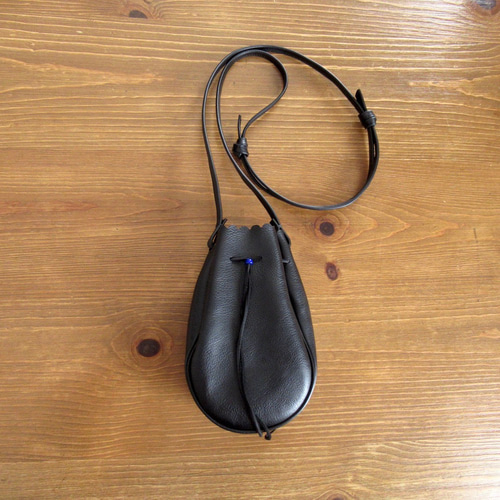 鹿革紐 革紐 変え紐 鹿紐 レザー レース ネックレス、財布の紐どめ