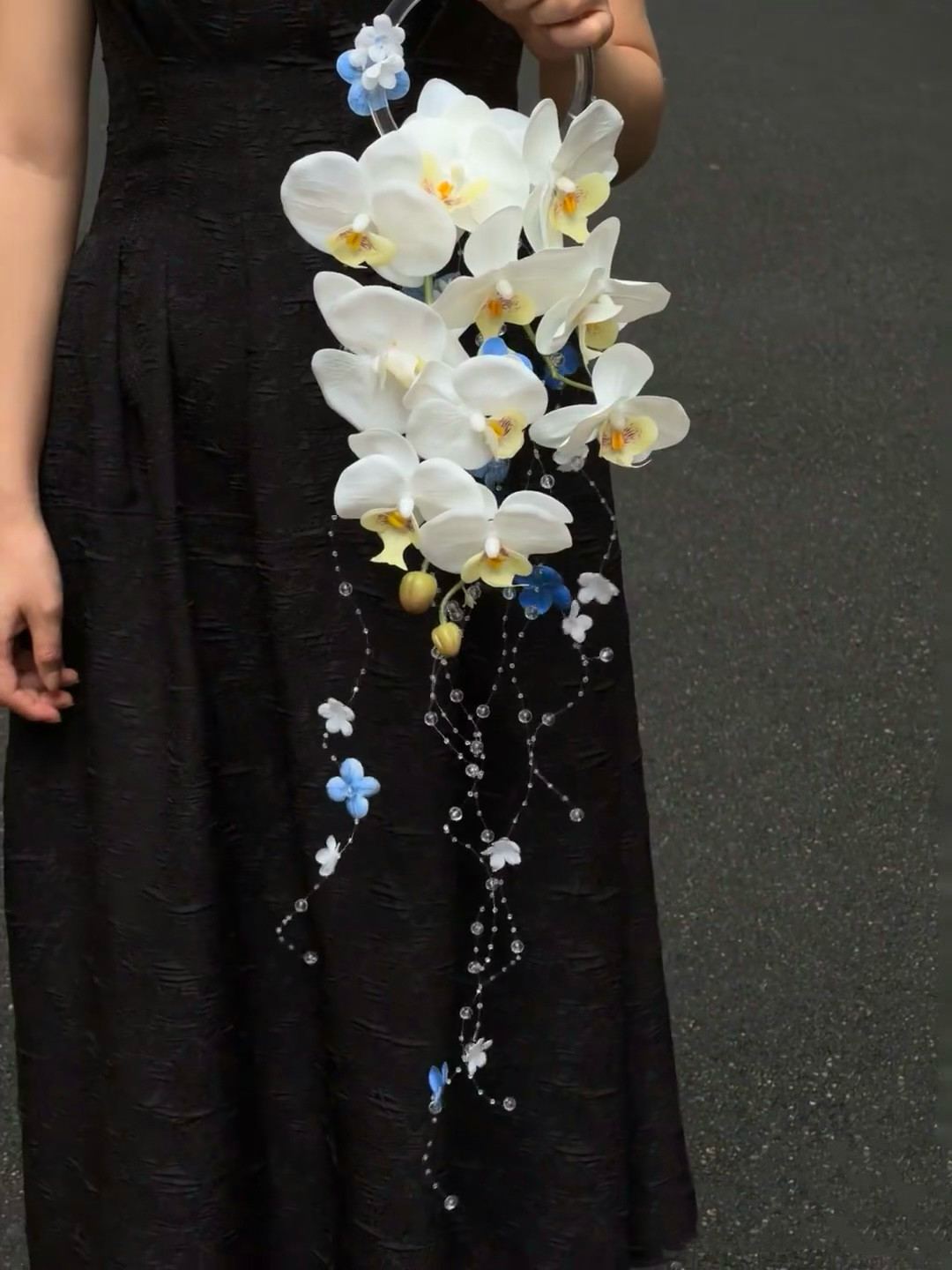 アーティフィシャルフラワー 手提げリングブーケ – ウェディングやギフトに